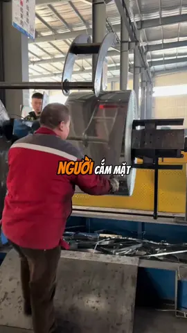 Bạn được gọi là sếp nhưng là người cắm mặt làm nhiều nhất đội…#sachhay #baihoccuocsong #LearnOnTikTok 