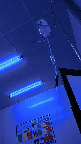 hôm nay sao tệ vậy nằm phòng cấp cứu luôn vậy trời, có phải sắp đi xa rồi phải ko 😥 #metmoi 