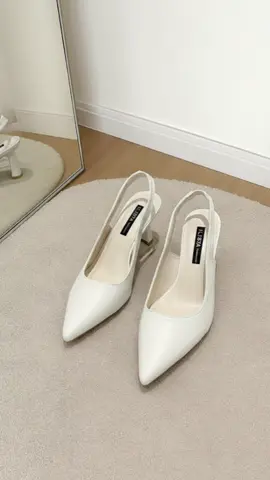 👠 Heels na mukhang mataas pero super stable at hindi nakakapagod. ☺️ #heels #white #aesthetic #fyp #aigenerated 