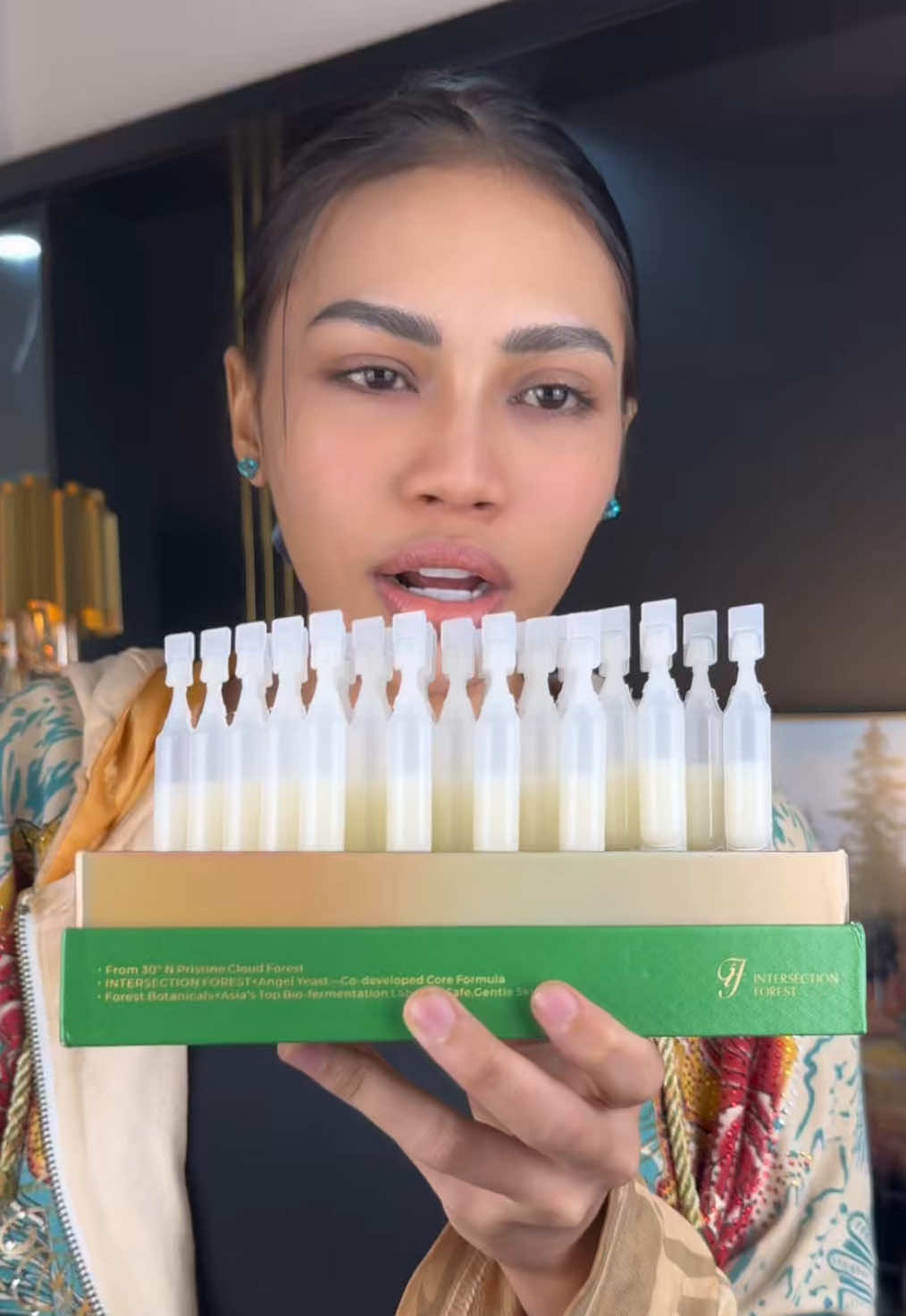 Serum ringan, hasil ketara. Intersection Forest untuk daily glow.✨