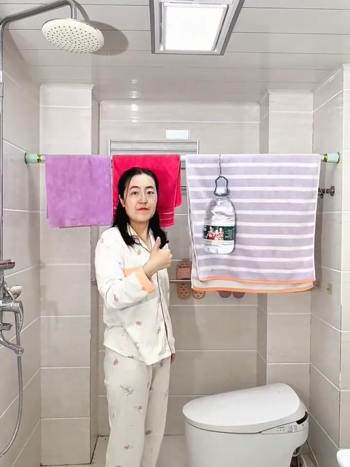 Bắt lên là phơi được ngay #giadungtienich #reviewdogiadung #dogiadungthongminh #dogiadung 