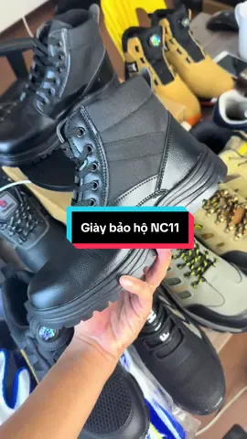 Khám phá một đôi giày bảo hộ lao động vừa nhẹ vừa bền vừa an toàn #baoholaodong #giaybaoholaodong #giàynam 