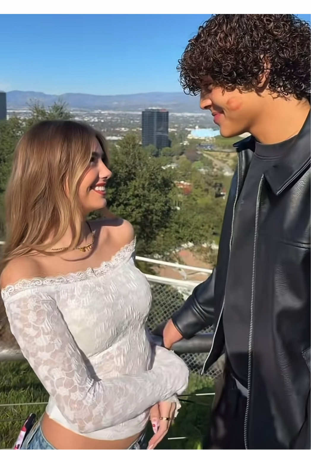 i love when hot people date hot people @??? @she.want.ayden @Frilliance #fyp #viralvideo #embreigh #ayden #couple