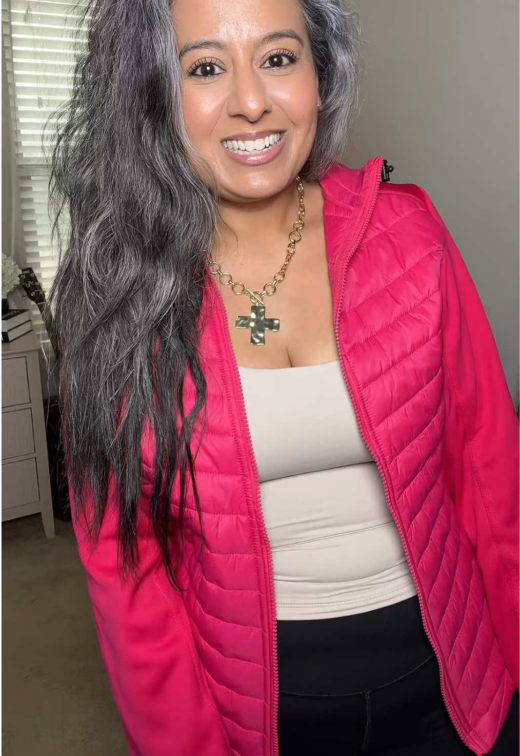 The cutest lightweight jacket from @Mofiz Daily Wear  And this hot pink is gorgeous!!!! #jacket #lightweightjacket #tiktokshopholidayhaul #winterfashion #quiltedjacket 
