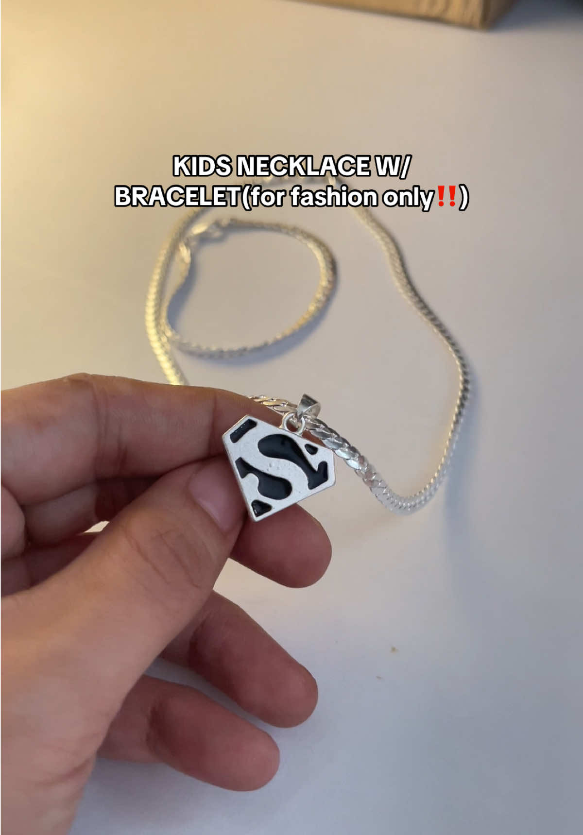 KIDS NECKLACE W/BRACELET(for fashion only‼️)#toddleroutfit #kidsnecklace #kidsjewelry #fashionjewelryforkids #kwintaspanglalaki 