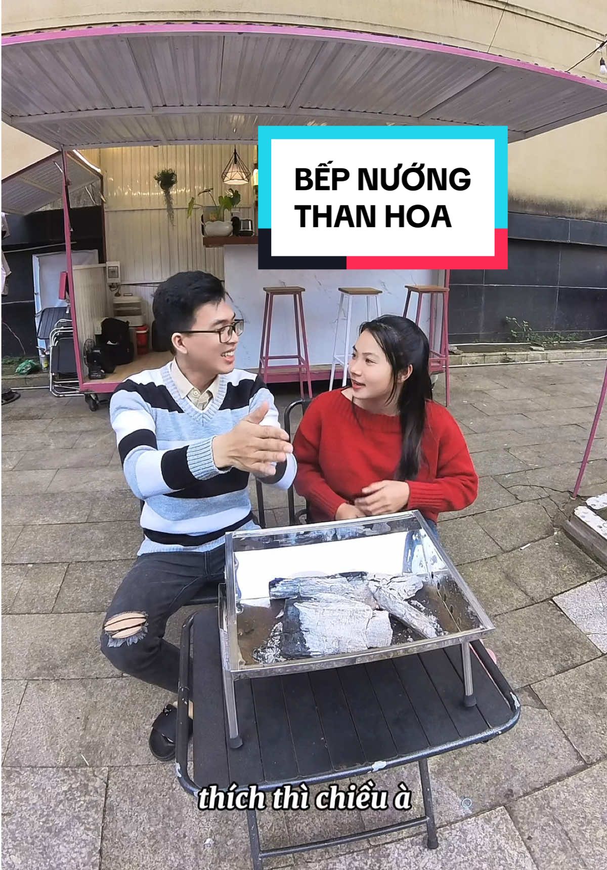 Anh tài xế cùng Út sưởi ấm giữa trời đông lạnh giá! #xetavlog #review #bepnuongthan #buonmethuot @ÚT ĐÔ Coffee & Tea 