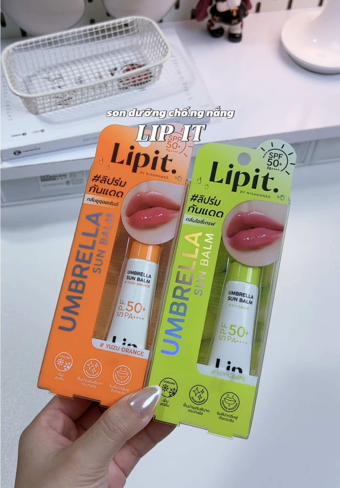 đừng quên chống nắng cho môi nha ☀️💋 #lipit #sonduongmoi #sonduong #sonduongchongnang #umbrellasunbalm 
