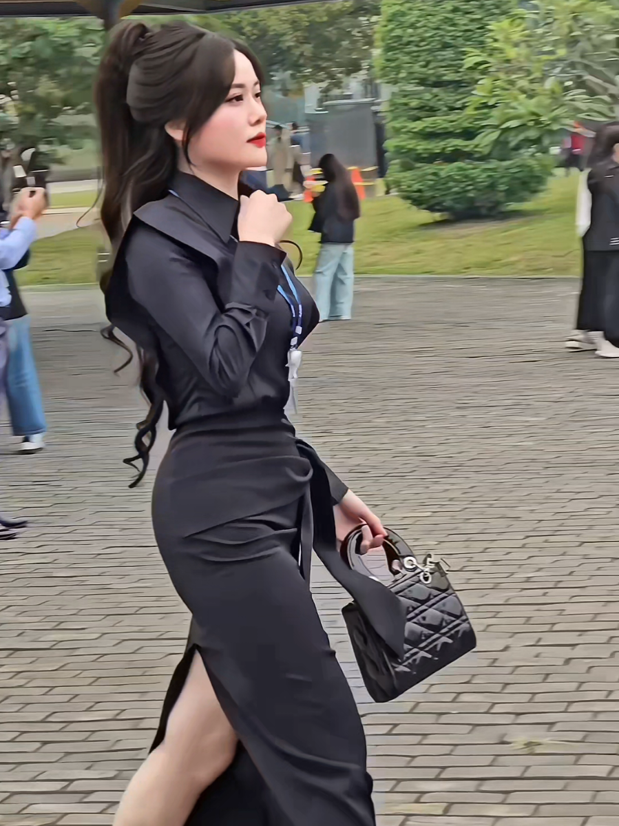 9 năm thanh xuân...chợt nhận ra cái thủa đôi mươi cũng cách đây 9.10 năm rồi 🤣 #tiktok #sevt #yenmiu95 #haiyensamsun #thoitrangcongso 
