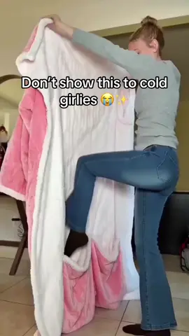 Send this to someone who’s anaemic and cold this December! 💗 #anaemic#coldfeet#alwaycold#december 