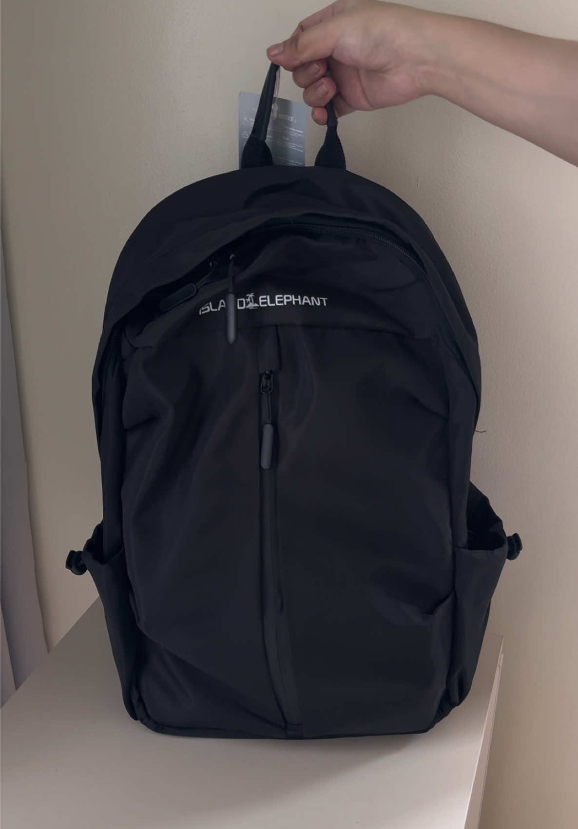 Water resistant large capacity backpack.. #fyp #backpack #schoolbackpack #travelbackpack #largecapacitybag 