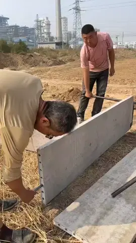 Global supplier of cement wall panel molds! Precast, efficient, time-saving, reusable, and cost-effective; produces a smooth, strong finish, suitable for engineering needs in multiple countries. #CourtyardWallRenovation #PrecastFenceMolds #CementWallMolds #ConcreteMolds #EngineeringMolds