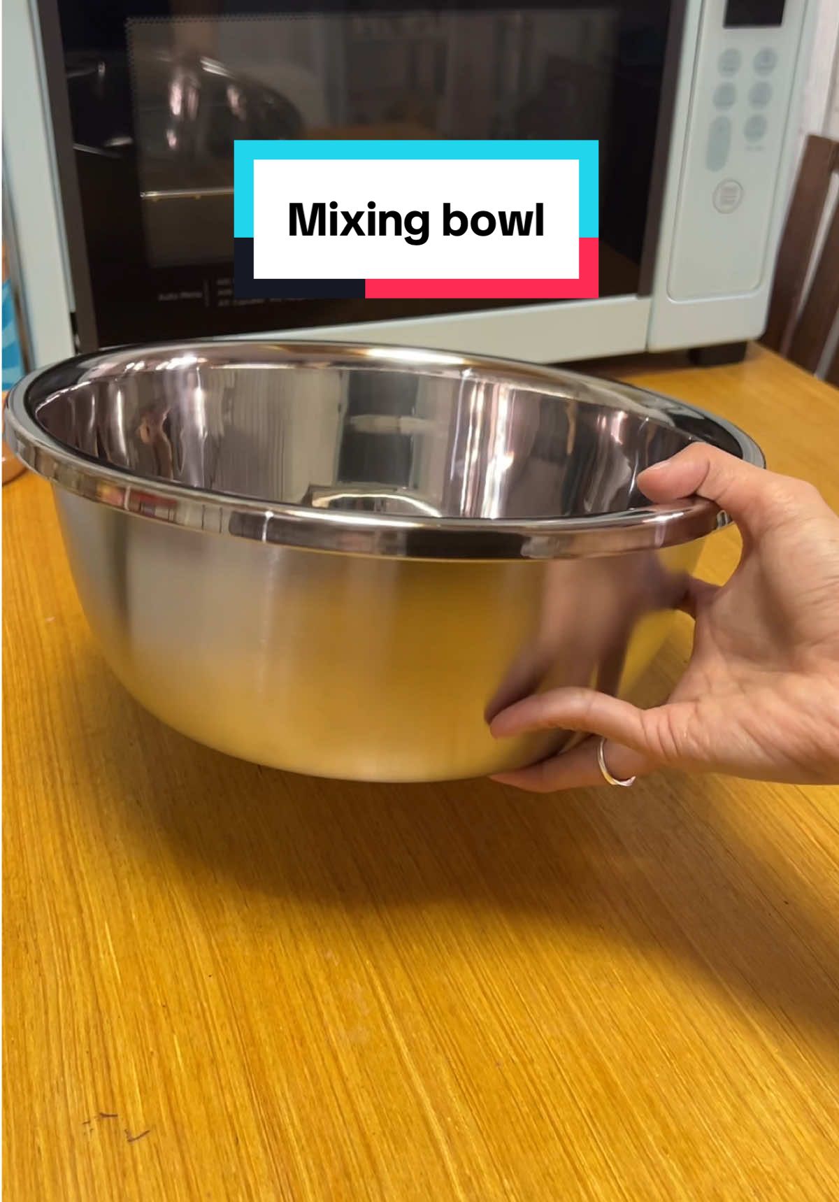 Mixing bowl for kitchen and business😍✨ #mixingbowl #kitchengadget #bakingszn #SmallBusiness #cooking 