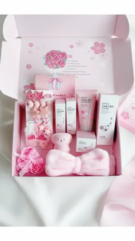 Laikou Sakura Skincare Set, Cleanser 50g, Toner 100ML, Serum 17ML, Eye Cream 15g, Moisturizer 30g, Gift Box Included #cleanskincare #hellokittyskincare #combinationskincare #skincaregoals #healthyskincare #asianskincare #rosewaterskincare #skincarenightroutine #lazygirlskincare #skincareonthego