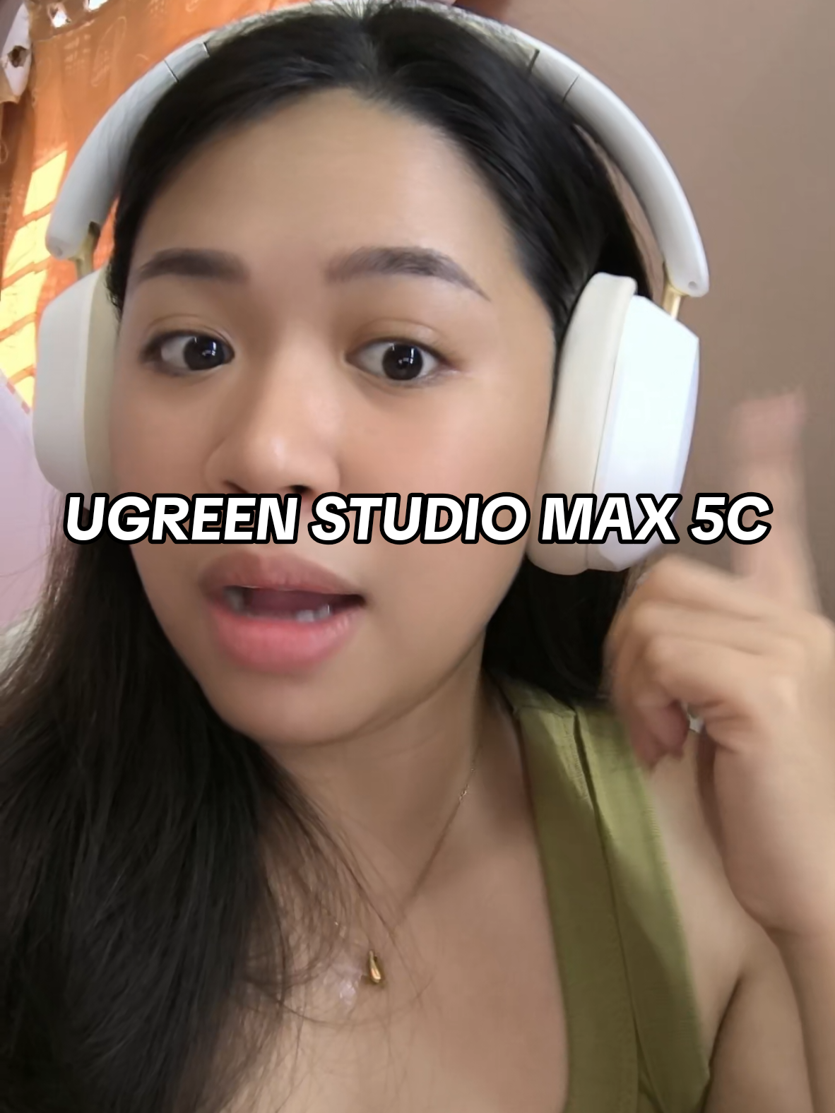 Grabe diba? Di rinig yung turbo fan ko kahit naka maingay. Hindi ko inexpect to kay Ugreen Studio Max 5C! #Headset #Headphones #NoiseCancelling #NoiseCancellingHeadset #UGREENSTUDIOMAX5C 