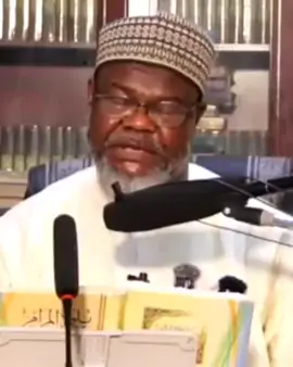 manzon Allah yahana abu saikaji mata sunacewa aini mijina yanason haka to shi manzon Allah bayaso sai ki auna da son mijinki dana manzon Allah wn yafi