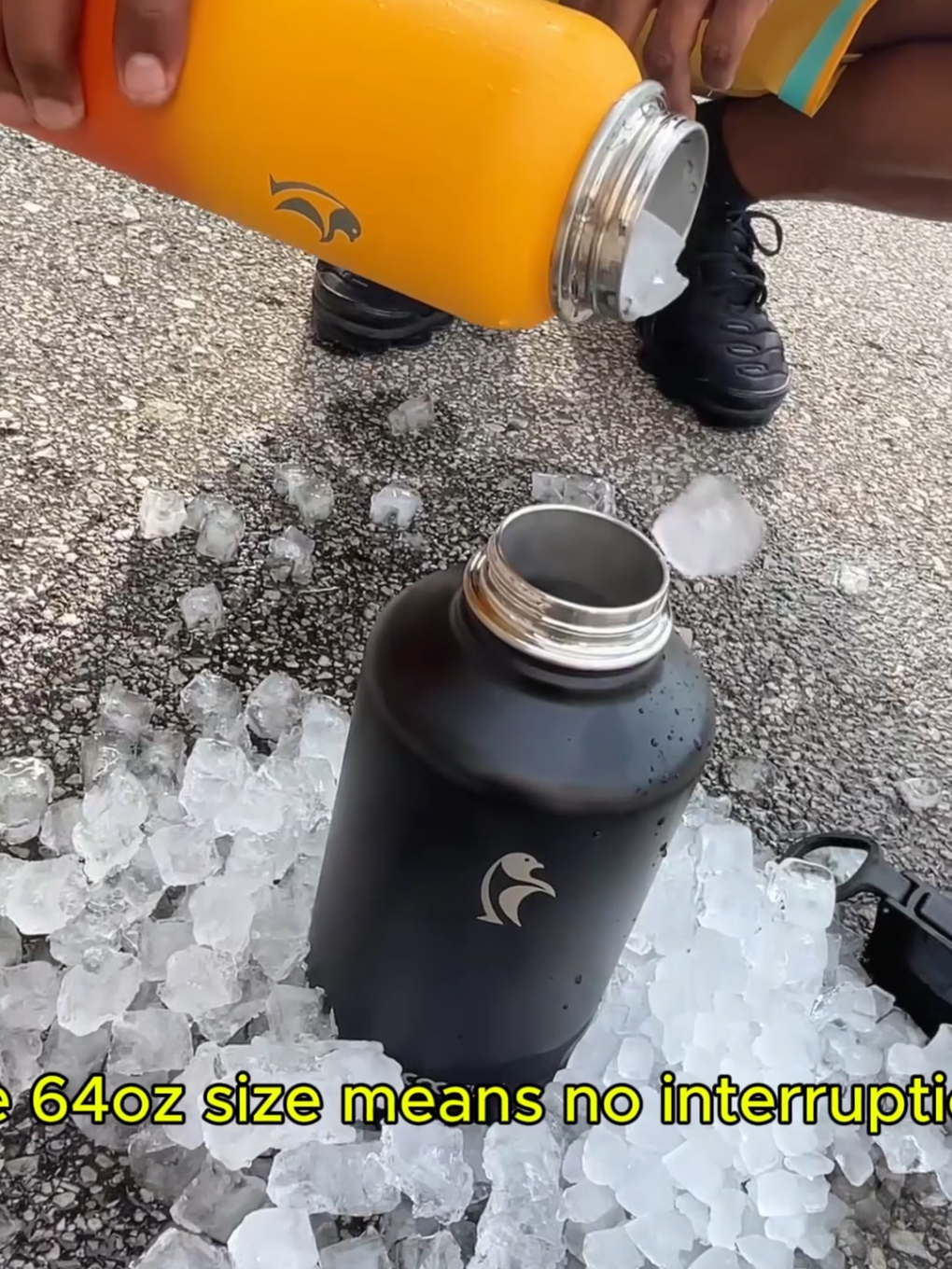 What's the best water bottle for workouts? Coolflask is all you need.👍 #holidayhaul #coolflask #TikTokShopFallDealsForYou #tumbler 