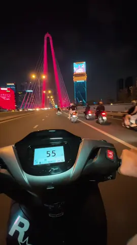 Saigon lộng lãy quá 🤤 #pov #saigon #q1 #sh2026 #shvn 