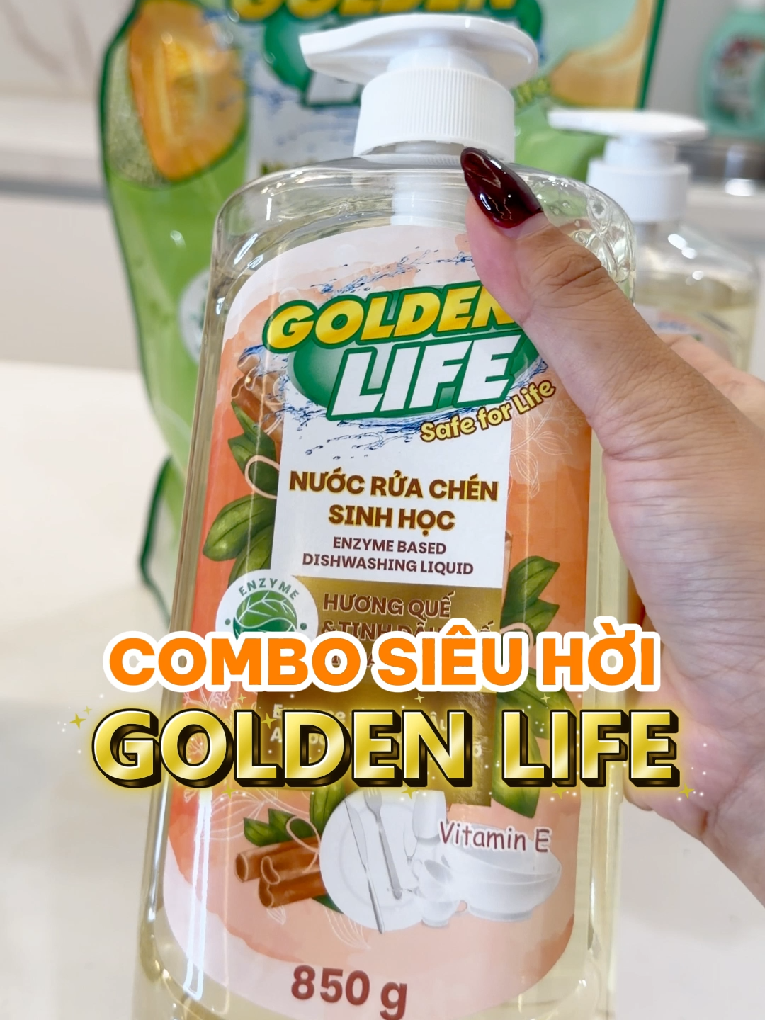 Càng mua nhiều càng rẻ thế mới tài! #goldenlife #taphoacobatuyetly #sinhhoc #nuocruachen #tuyetly @huangliii