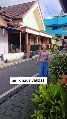 pokok dipek isore ae ambek di umbul2no... jelas mbrodol wkwkwkwk #hanyakonten #dagelanjowo #oengchannel #emakemak #bosomalangan @𝕛𝕖𝕝𝕝𝕪 𝕤𝕣𝕚 