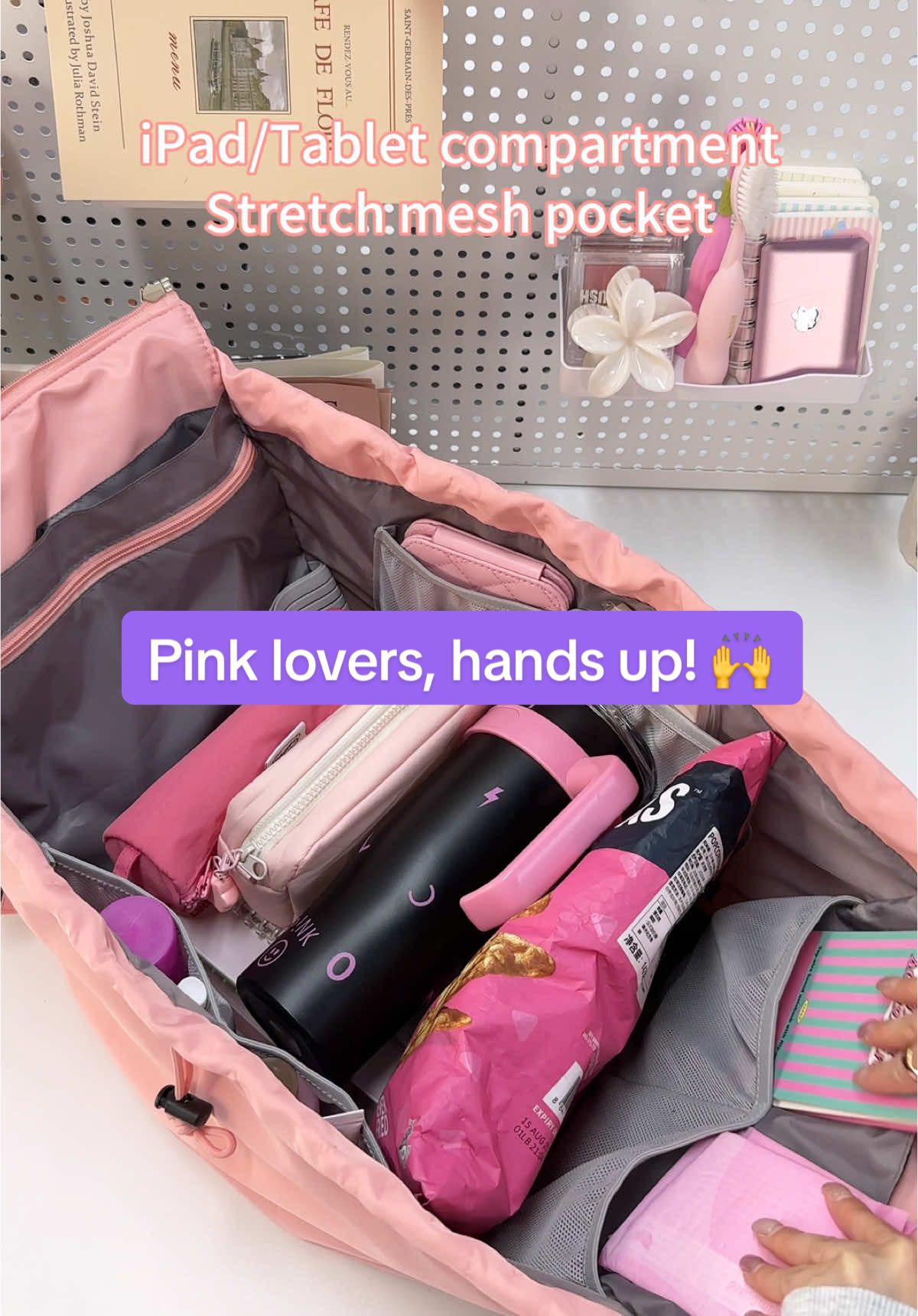 Pink lovers, hands up! 🙌 #BIIVOYA #Newcolor #christmasgiftideas #newarrival #backpack #totebag #mombag #travelbag #tiktokshopfalldealsforyou #tiktokshopcybermonday #tiktokshoprestock #TikTokshopBlackFriday #TikTokShopHolidayHaul 