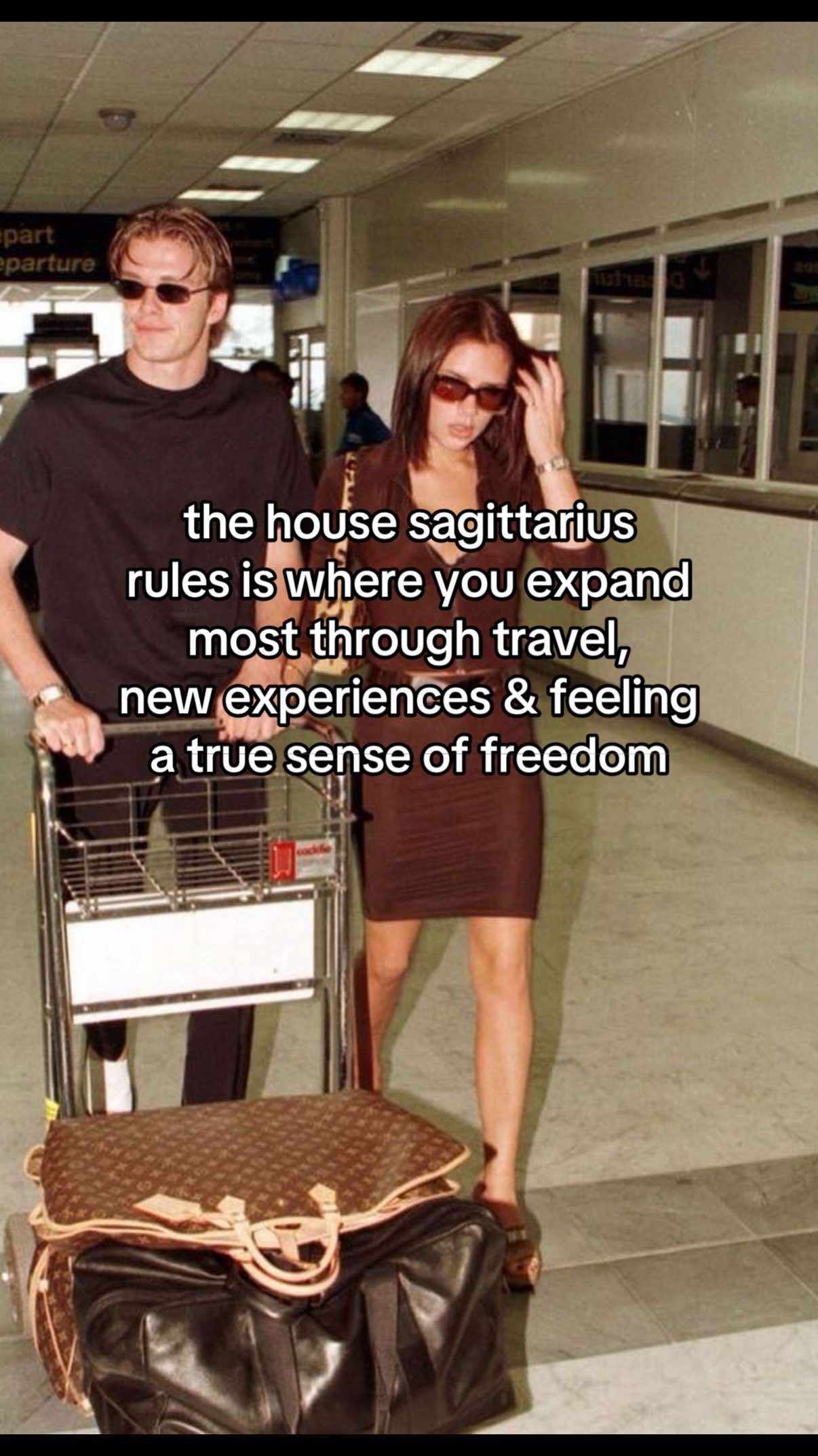 stay optimistic and book that flight 🔐 🗺️🩵🪽 🧳 #sagittarius #itgirl #astrology #zodiacsigns #jupiter 