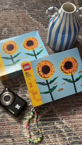 Lego time 🌻✨💛  #lego #sunflower #fyp 