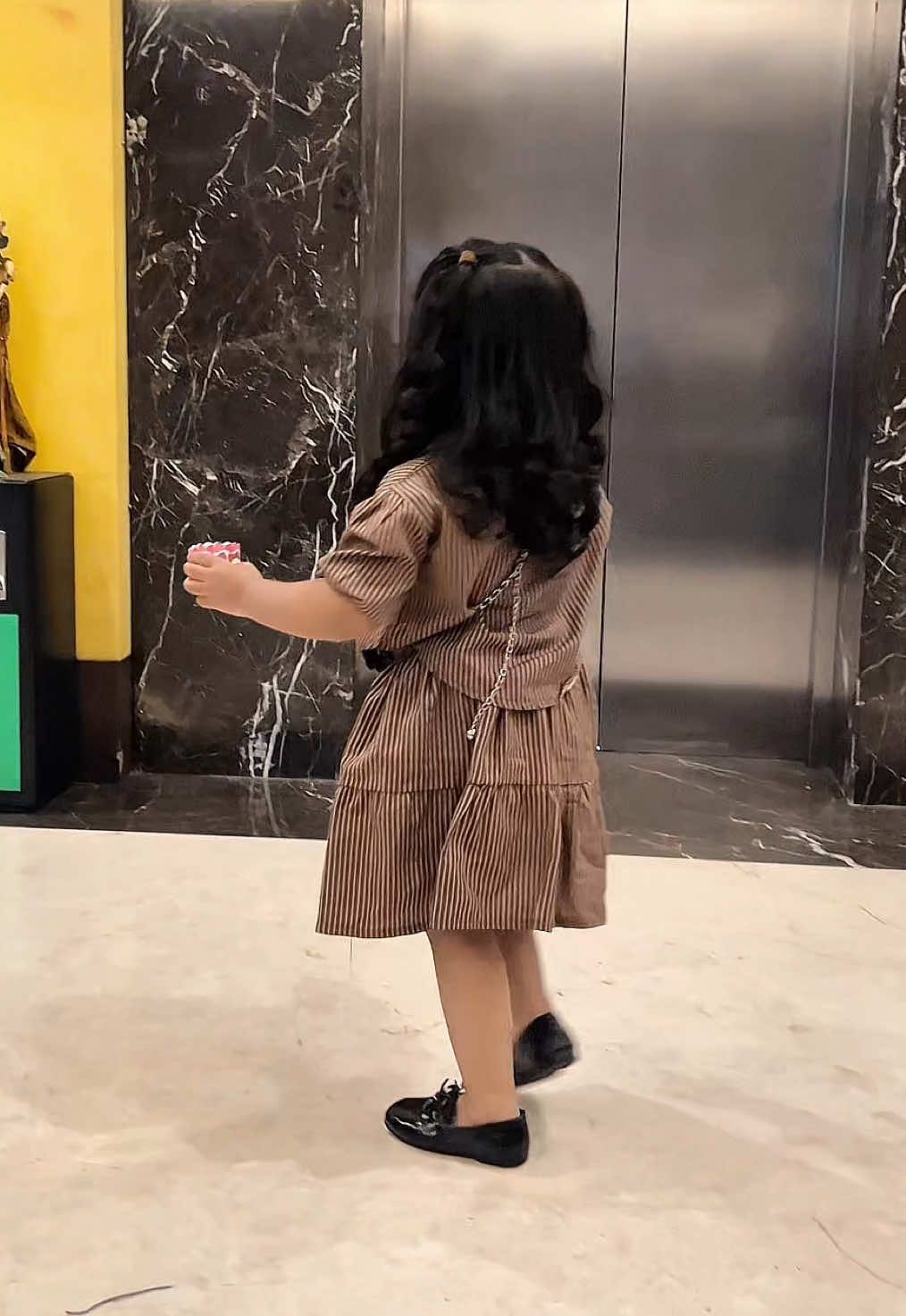 Selalu gemes sama outfit anak cewe 🥰  #ootdanak #ootdanakperempuan #inspirasioutfit #masyaallahtabarakkallah 