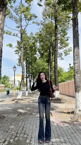 Bà nào hay hỏi quần Di mặc thì tranh thủ chốt nha. #viral #didi #didireview #muasamcungtiktok #tiktokshop 