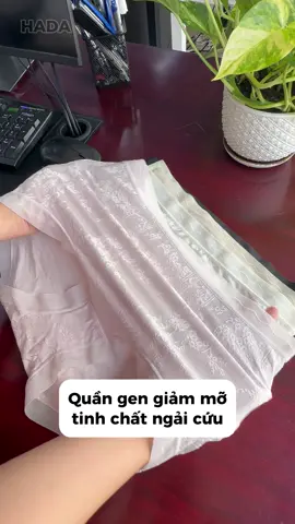 🌿 MẶC VÀO LÀ THẤY DỄ CHỊU HƠN HẲN 🌿 Quần ngải cứu mềm êm, ôm bụng nhẹ mà thoáng, mặc cả ngày không bí luôn nha 💚 💠 Chất vải thấm hút tốt, không hằn, không cộm. 💠 Form ôm gọn bụng – mông – hông tự nhiên. 💠 Mặc đồ ôm hay đồ công sở đều mượt, nhìn dáng gọn hẳn #tiktokviral #tiktokshop #GenshinImpact #nhatban #wlw 