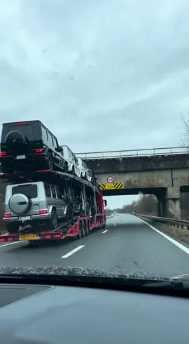 THEY KNEW THE TRUCK WAS TOO TALL… BUT NOT THIS TALL 😭 These guys were filming because they KNEW the load was way too high for that low bridge ahead… but bro — the impact was way worse than anyone expected. The top row of cars got absolutely destroyed, ripped clean off like paper. Their screams? Pure shock and disbelief. #wow #ai #fail #really #crash           