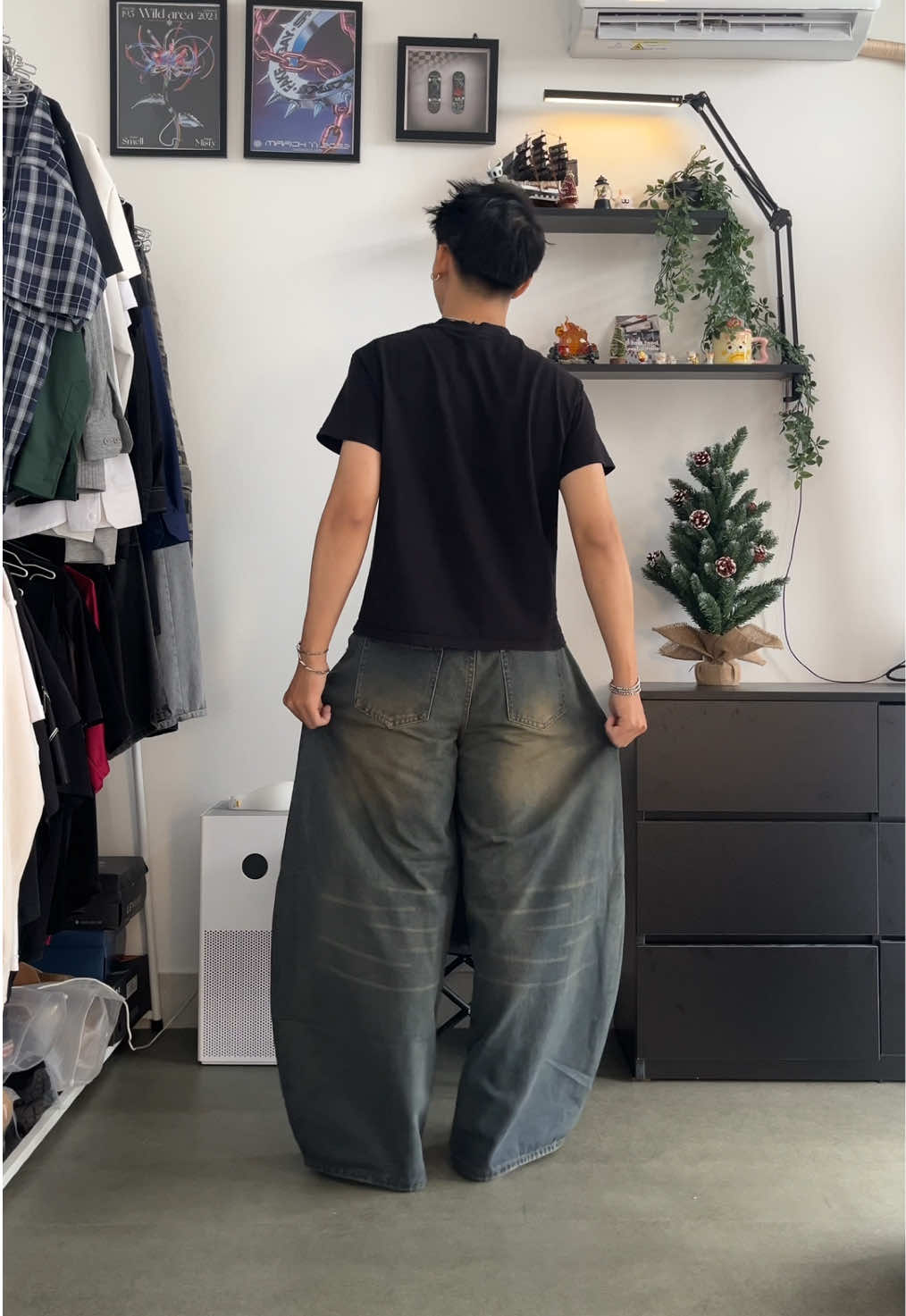 Làm ơn ra nhiều màu hơn ik mà #coolrew #quanjean #goclamdep #myoutfit #trnhan 
