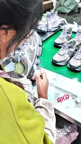 Keep working ship worldwide free Qi!Onepair can sent!#NB#sneakers#factory#wholesale#tag