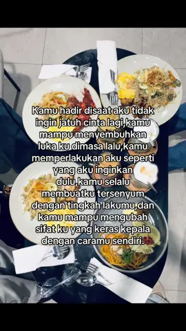 Aku cuma mau bilang terima kasih karna kamu telah hadir kedalam hidup perempuan yang berantakan ini#fyp #fypシ #terimakasih #hts 