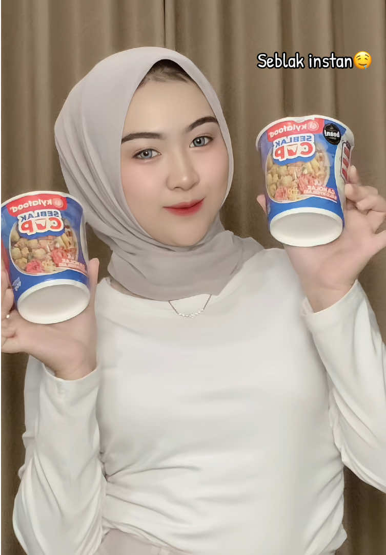 Seblak instan🤤#seblakinstan #seblakviral #jajanantiktok 