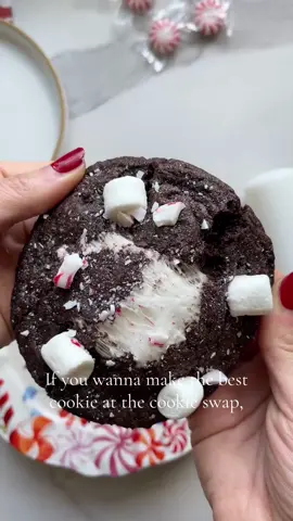 HOT CHOCOLATE COOKIES RETURN. Before I share my 2025 cookie box, let us rejoice in cookies past, no? These are hot chocolate filled cookies with marshmallows AND hot chocolate in the dough #cookieswap #holidaybaking #creatorsearchinsights 