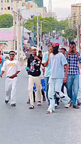 #Owliyada wabari🔥🫡@💡  FAA ➰ HIM  💡 @🍀T͜͡H͜͡E͜͡-M͜͡K͜͡21🍁 @🔥🤨_AدEeر Raaم_🍀🔥 #ciyaalxamar🇸🇴 #ciyaalcelasha #fyppppppppppppppppppppppp #standwithkashmir 