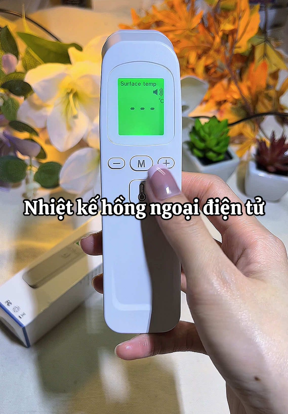 Nhiệt kế hồng ngoại điện tử cho kết quả nhanh , dễ sử dụng , đo được cả nhiệt độ thức ăn , sữa, không khí rất tiện lợi luôn #nhietkedientu #nhietkedientuhongngoai #nhietke 
