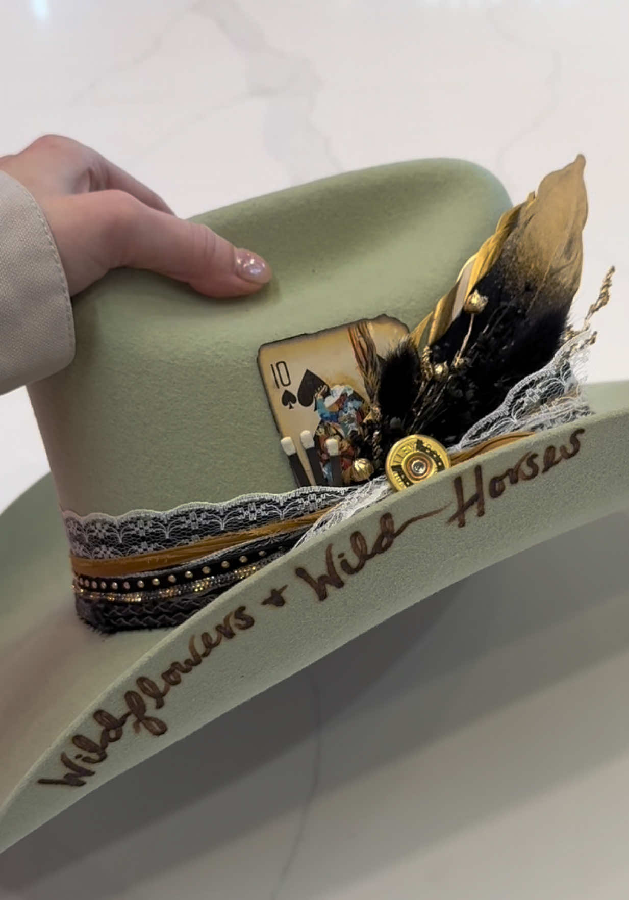 Save this for your next custom hat inspo 🐎❤️‍🔥  • • • • #customhat #customhats #westernfashion #laineywilson 