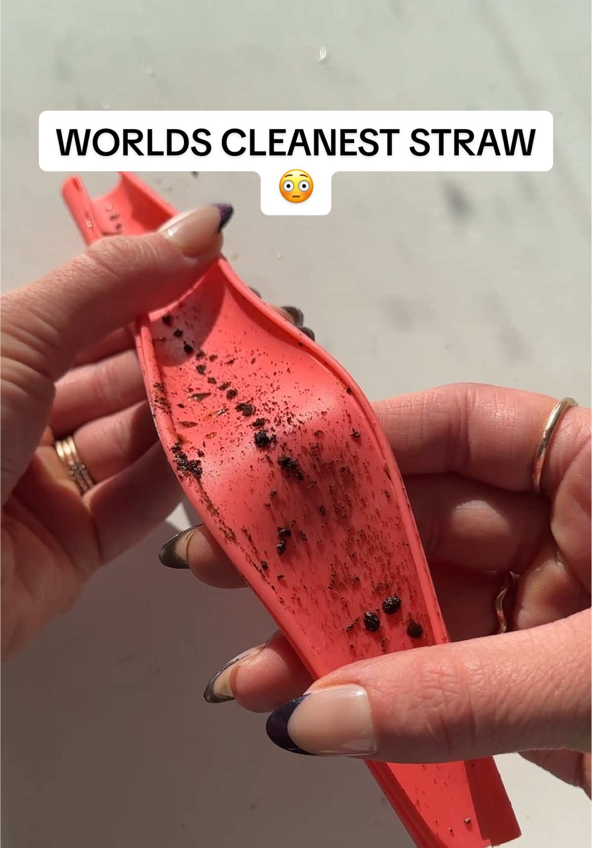 Please toss the others 🤢 #boba #cleaninghacks #siliconestraw #KitchenHacks #reusablestraw worlds cleanest straw