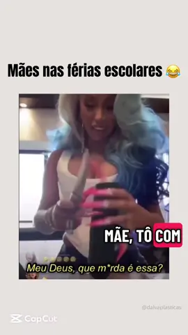 Bora guerreiras lavar passar cozinhar nas férias 😅😂😍 #cozinharemcasa #cardib #ferias #filhos #maes 