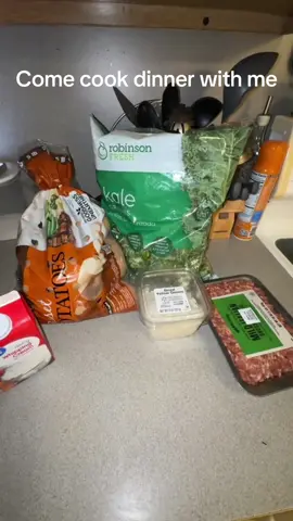 Come cook dinner with me — nothing fancy, just real life 🫶🏼 anyone else hate figuring out what to make every night? #dinner #cookwithme #fypシ゚viral 