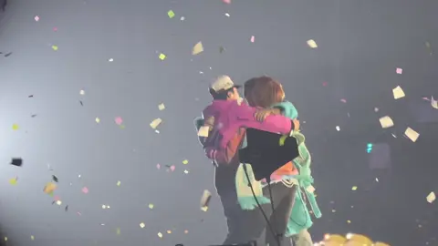 MY BIGBANG 😭😭😭😭  WE ARE FOREVER 😭😭😭😭 🎥 @crinuhh on X #bigbang#concert#gd#welike2party#fyp