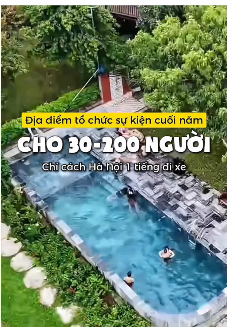 📍Địa điểm tổ chức tiệc cuối năm gần Hà Nội cho doanh nghiệp (30–200 người) Hoa An Viên là địa điểm tổ chức tiệc cuối năm gần Hà Nội được nhiều doanh nghiệp lựa chọn nhờ vị trí thuận tiện, không gian rộng rãi và khả năng tổ chức sự kiện linh hoạt cho đoàn từ 30 – 200 người. Chỉ 1 tiếng di chuyển từ trung tâm Hà Nội, Hoa An Viên phù hợp với các công ty cần tổ chức Year End Party, team building hoặc company retreat trong 1–2 ngày mà không mất quá nhiều thời gian di chuyển. Hoa An Viên sở hữu khuôn viên khép kín, dễ quản lý đoàn đông, đáp ứng đa dạng nhu cầu tổ chức: - Khu villa nghỉ dưỡng hiện đại. - Sân cỏ hơn 4.000m²: phù hợp gala dinner, team building, sân khấu lớn - Phòng cộng đồng trong nhà: hội thảo, workshop, họp nội bộ - Không gian xanh, riêng tư, tạo cảm giác nghỉ dưỡng cho nhân sự Là địa điểm tổ chức tiệc cuối năm cho công ty gần Hà Nội, Hoa An Viên hỗ trợ: - Âm thanh, loa đài, sân khấu cơ bản - Setup linh hoạt theo từng loại hình sự kiện - Phù hợp: Tiệc tất niên – Year End Party – Team Building – Company Retreat #hoaanvienvilla #tochucsukien #companyretreat #companytrip 