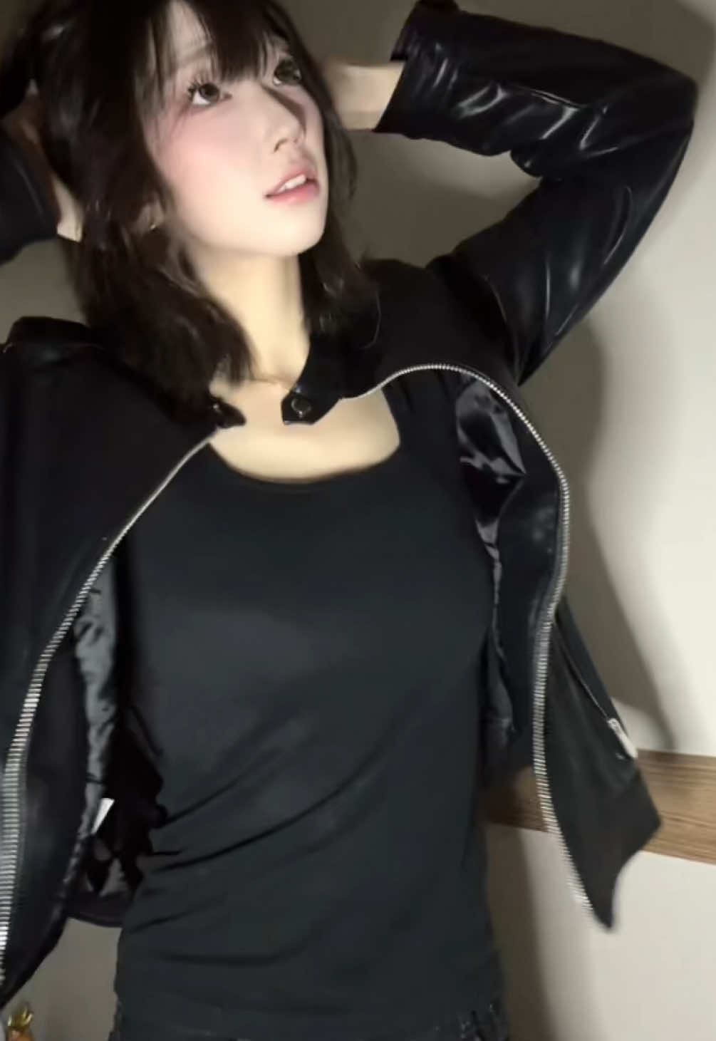 노애 잘하고시퍼 춤 잘추고시퍼?