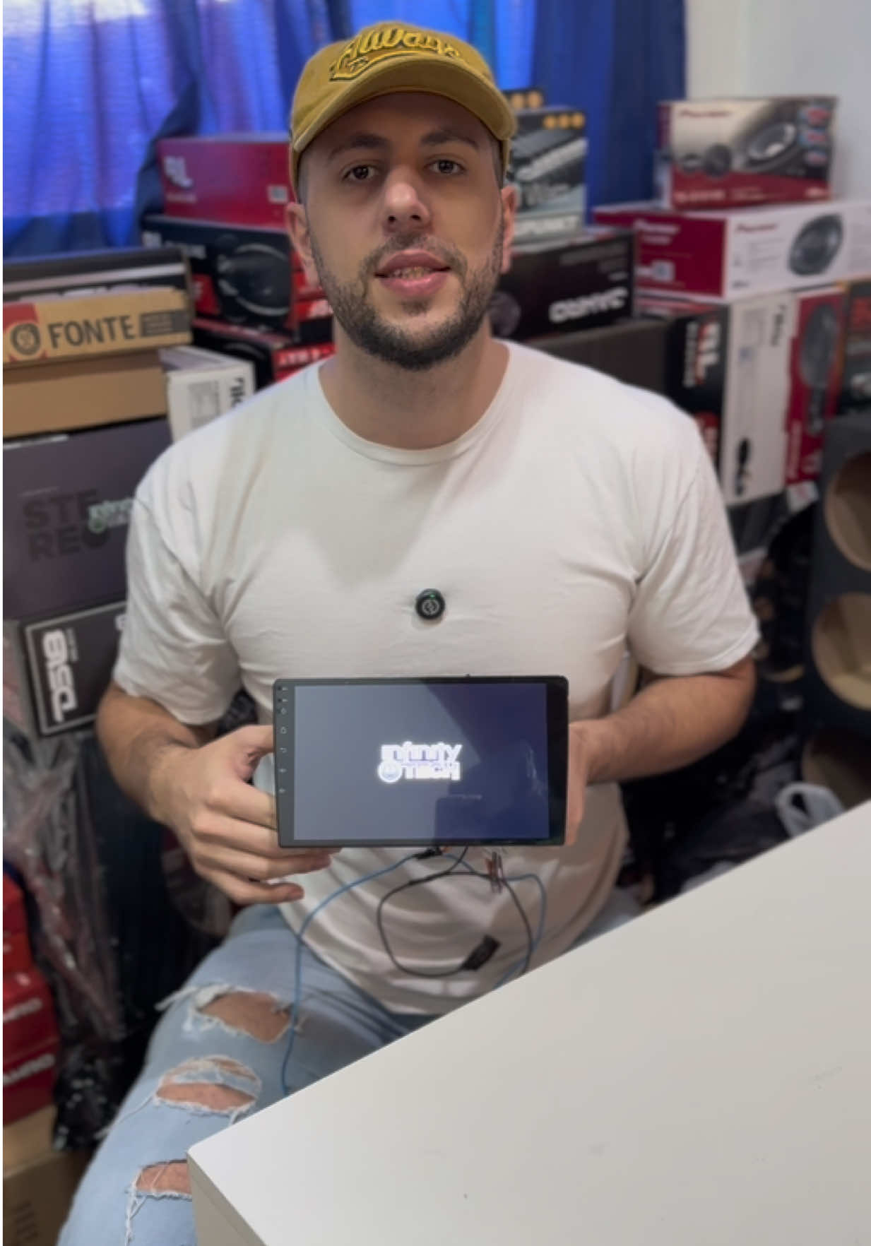 Te enseño a instalar vos mismo tu estéreo o pantalla multimedia! 👨🏼‍💻www.soundstar.com.ar 📸 Buscame en Instagram como Facu.beltrametti #caraudio #audiocar #pioneer #bomber #audio 
