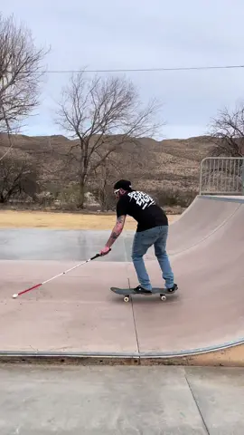 Blind Skateboarder @Justin Bishop 2 to be true ! #miniRamp #Skateboarding #blindskateboarder #kickflip