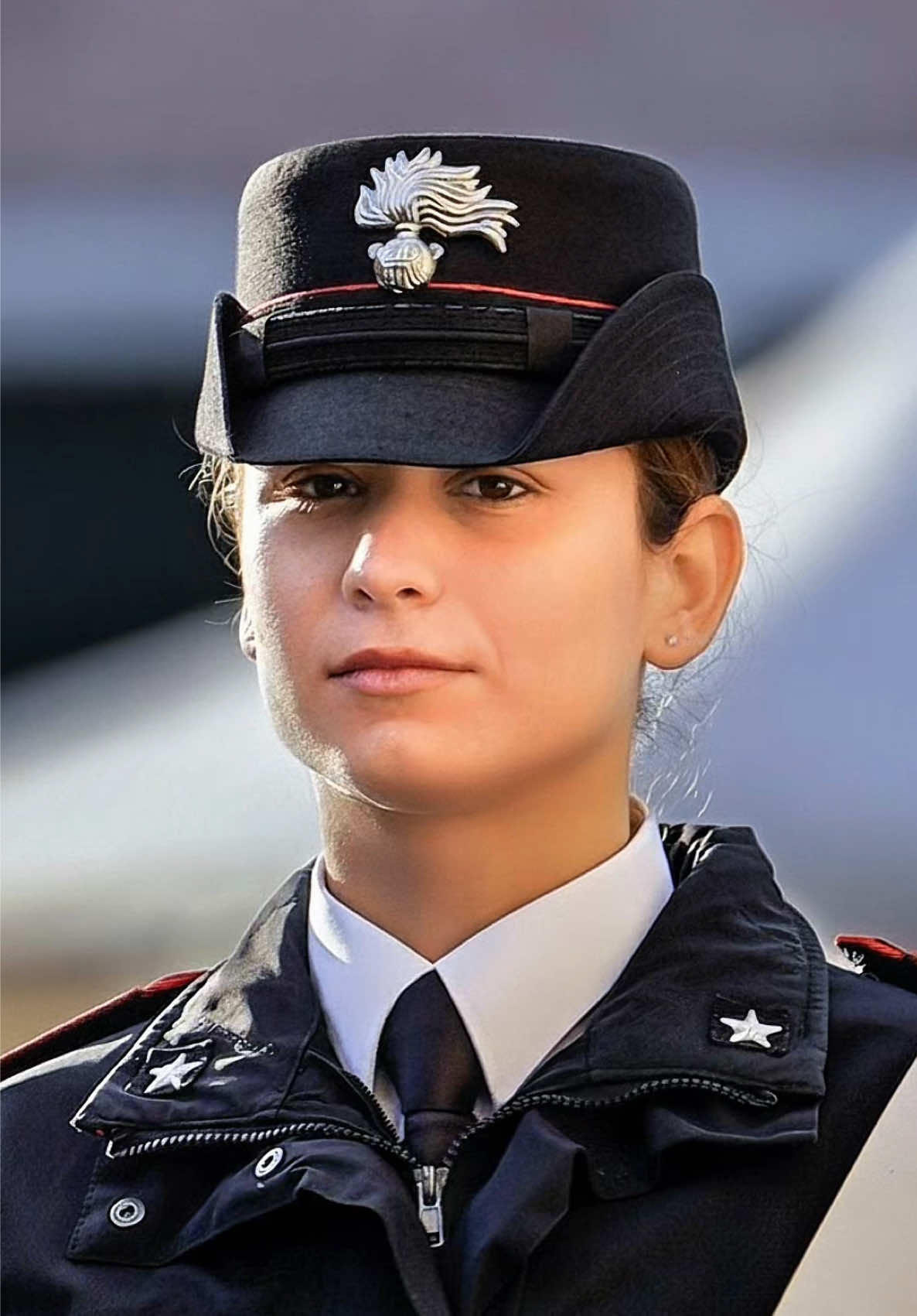 🌹👑Charming Carabiniera👑🌹🫡 #streetphotography #police #policewoman #carabinieri #rome
