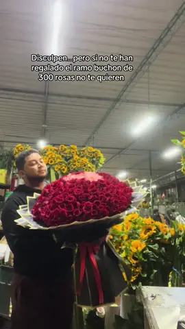 Ramo  de 300 rosas 😍🤗❤️‍🔥 pedidos al 952384710 #buchones #mercadodeflores #sigueme❤️ #fppppppppppppppppppp #buchon 