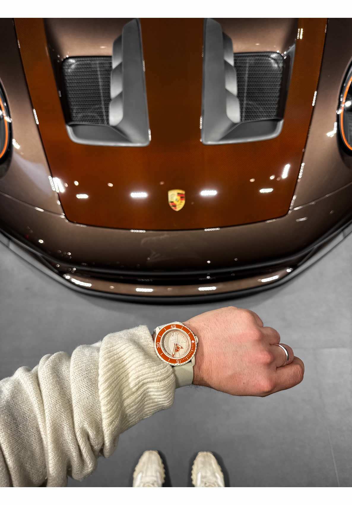 When the Sonderwunsch programme is called upon, you know it’s going to be special 🤎 #gt3rs #pts #ptsmacadamia #geneva 