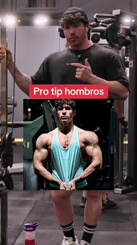 🔴clip de yt: Lea Kesler // #hombros #deltoides #delts #shoulderworkout #gymtip 